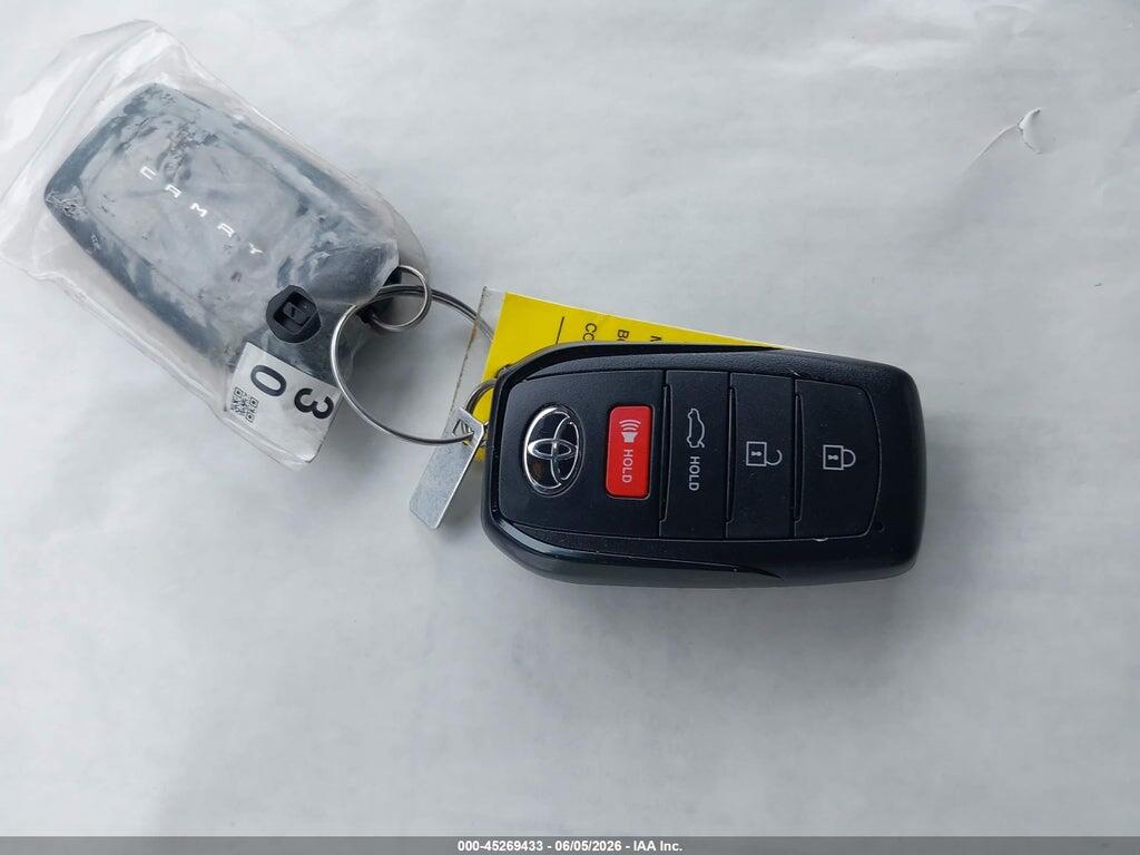 4T1DAACK7SU066585 2025 TOYOTA CAMRY photo no. 11