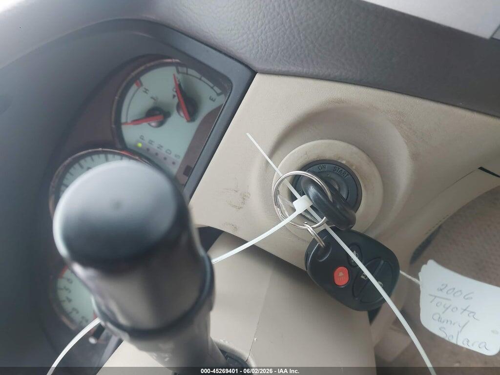 4T1FA38PX6U076719 2006 TOYOTA CAMRY SOLARA photo no. 11