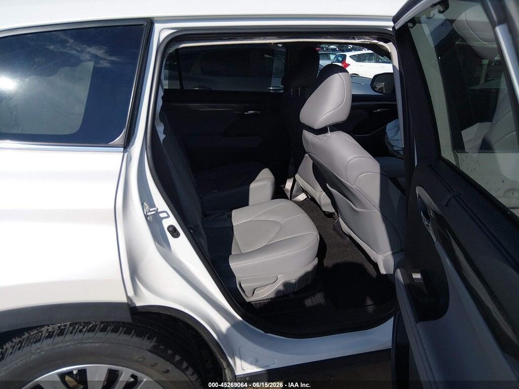 5TDEBRCH9SS671673 2025 TOYOTA HIGHLANDER HYBRID photo no. 8
