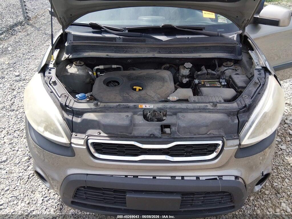 KNDJT2A68C7396202 2012 KIA SOUL photo no. 10