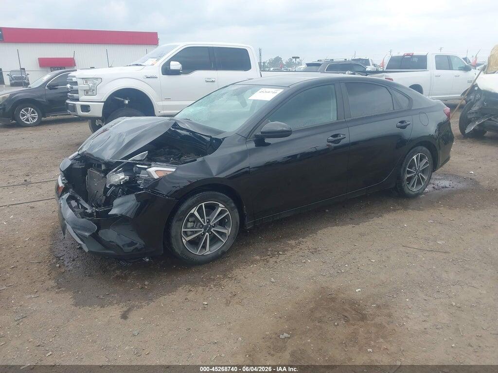 3KPF24AD5NE425161 2022 KIA FORTE photo no. 2