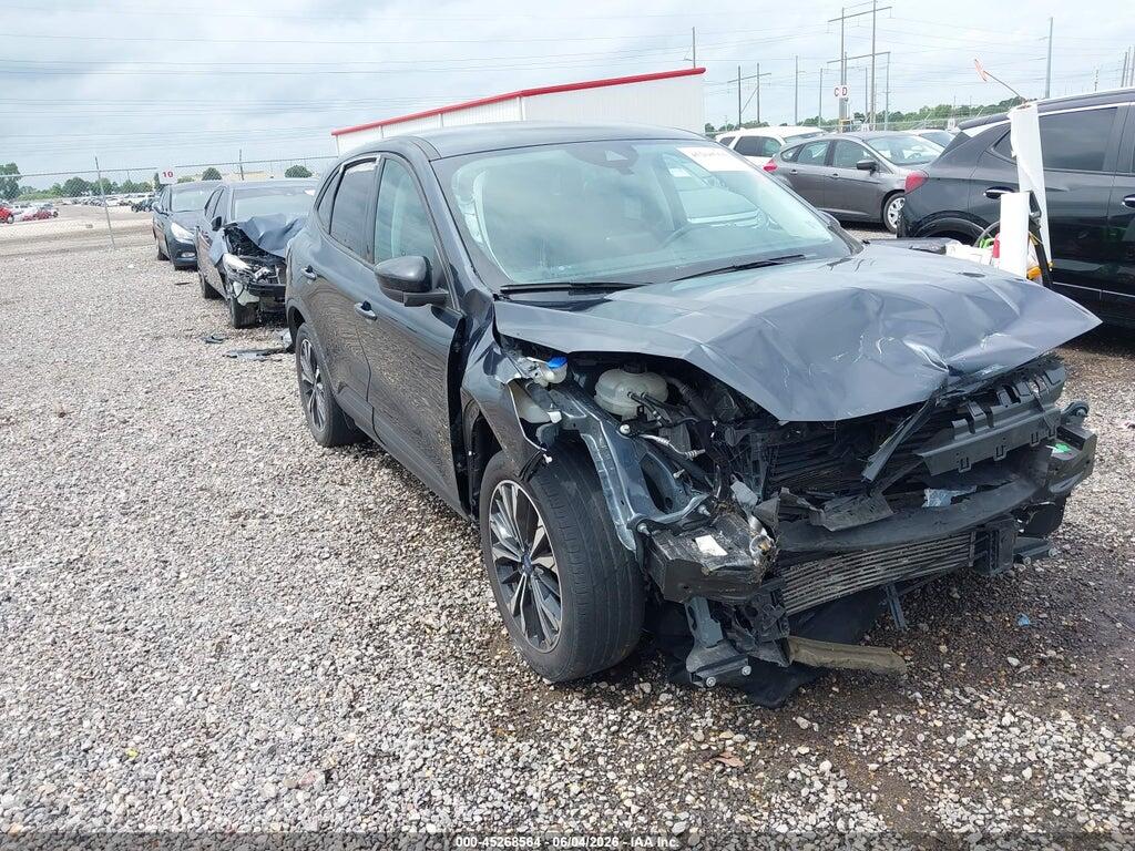 1FMCU0G67NUB18201 2022 FORD ESCAPE photo no. 1