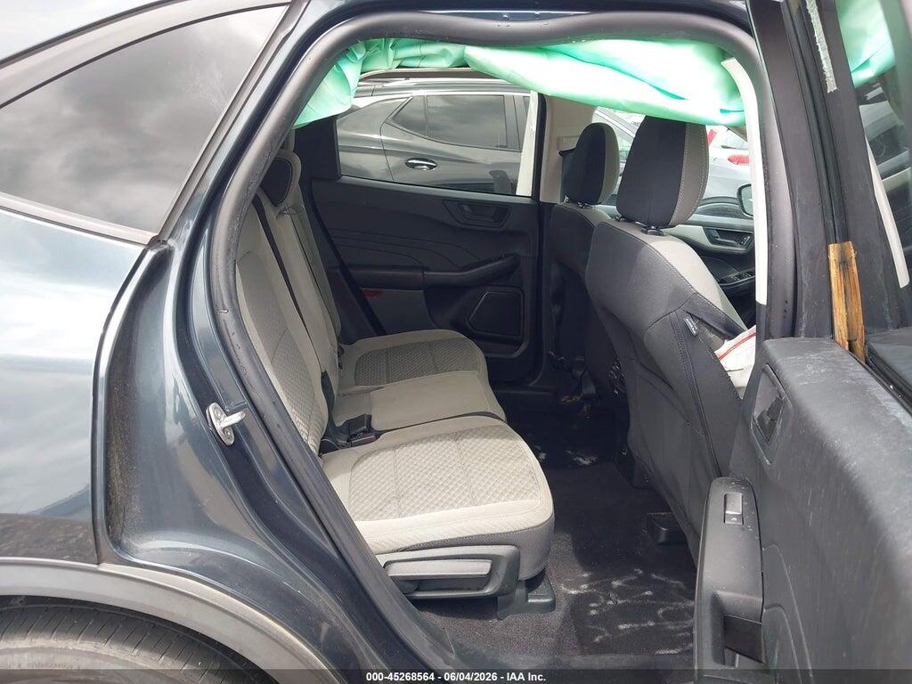 1FMCU0G67NUB18201 2022 FORD ESCAPE photo no. 8