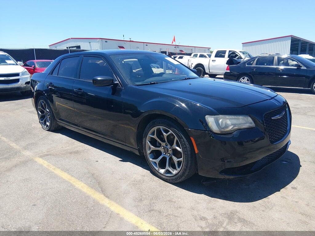 2C3CCAAG8HH647425 2017 CHRYSLER 300 photo no. 1