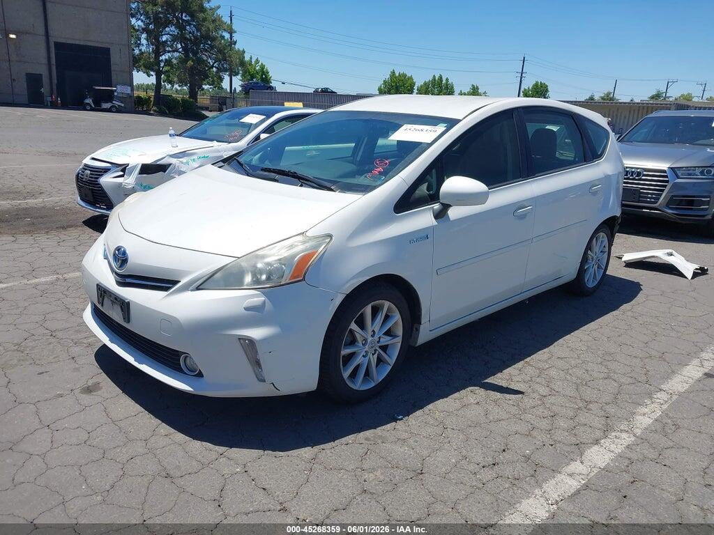 JTDZN3EUXC3064426 2012 TOYOTA PRIUS V photo no. 2