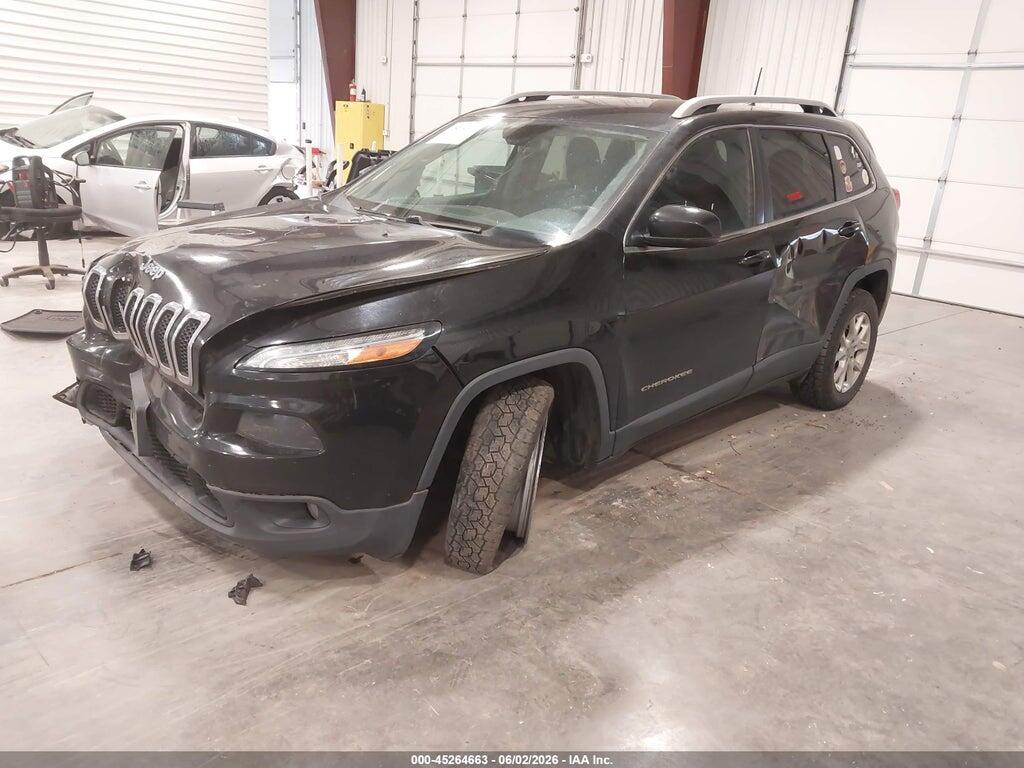 1C4PJMCS7HW615217 2017 JEEP CHEROKEE photo no. 2