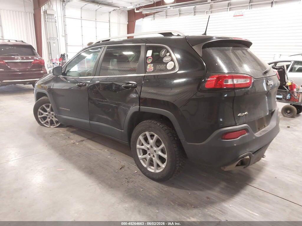 1C4PJMCS7HW615217 2017 JEEP CHEROKEE photo no. 3