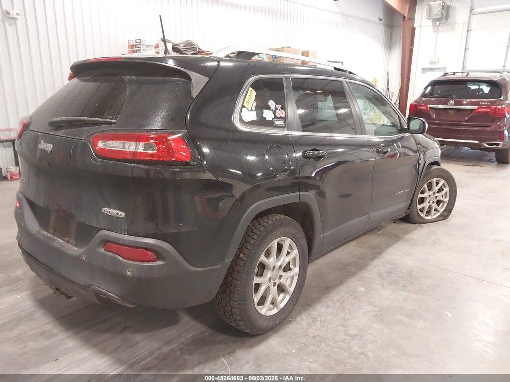 1C4PJMCS7HW615217 2017 JEEP CHEROKEE photo no. 4