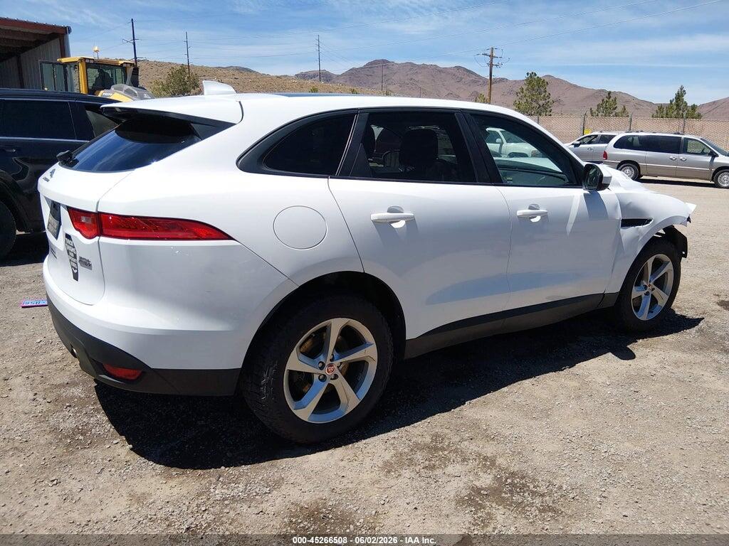 SADCJ2GX7JA235679 2018 JAGUAR F-PACE photo no. 4