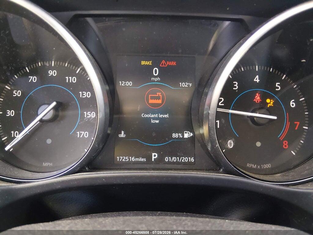 SADCJ2GX7JA235679 2018 JAGUAR F-PACE photo no. 7