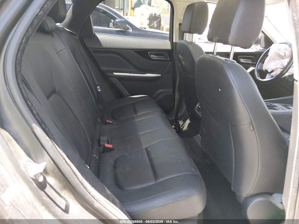 SADCJ2GX7JA235679 2018 JAGUAR F-PACE photo no. 8