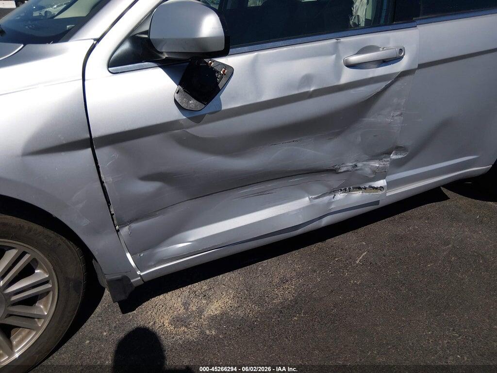 1C3CC5FB5AN213089 2010 CHRYSLER SEBRING photo no. 6