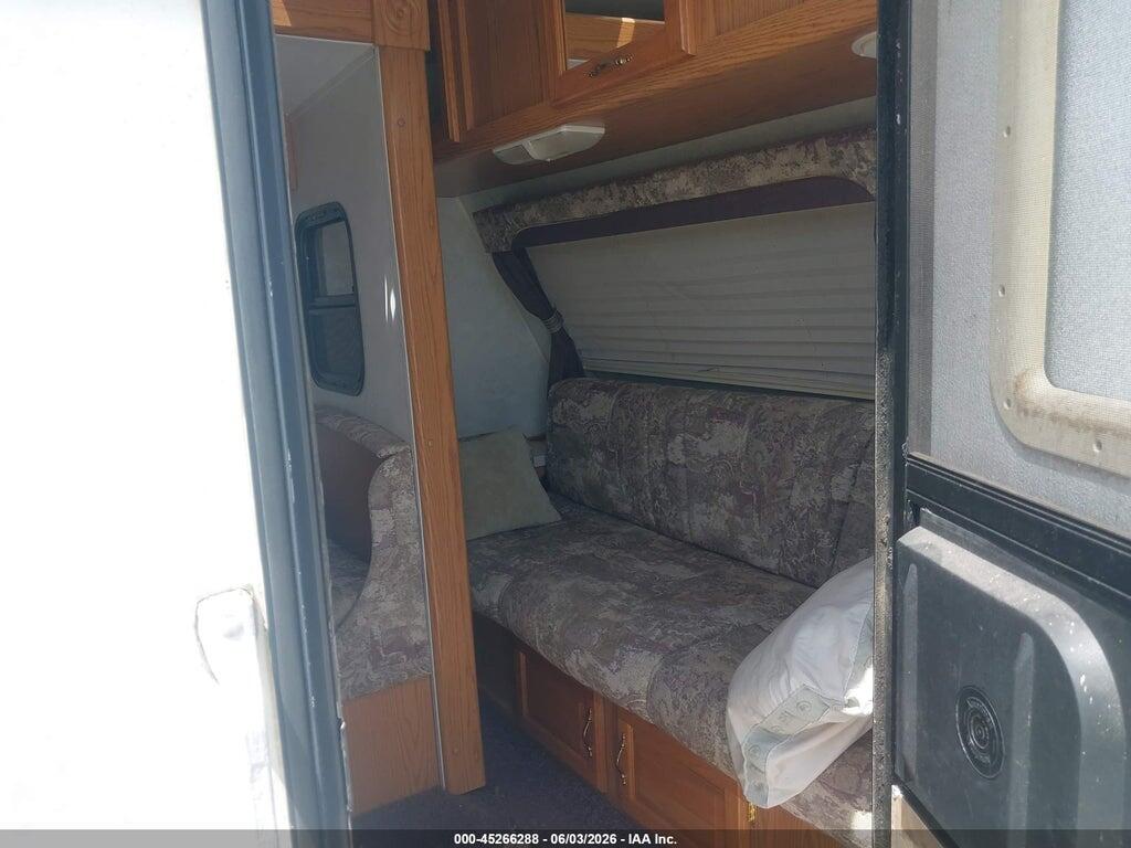 4X4TFLB234D080348 2004 FLAGSTAFF OTHER photo no. 8