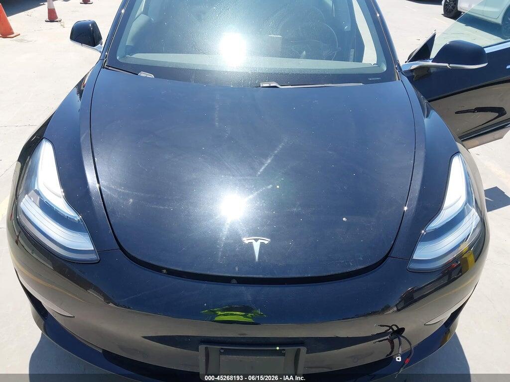 5YJ3E1EA4JF176218 2018 TESLA MODEL 3 photo no. 10