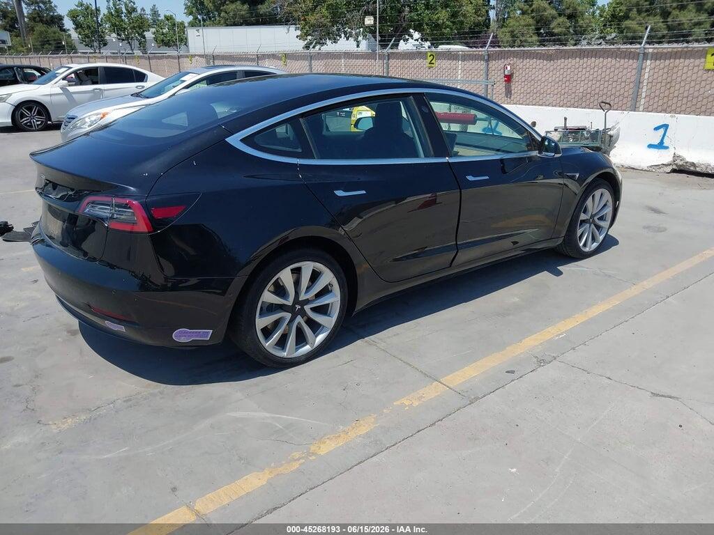 5YJ3E1EA4JF176218 2018 TESLA MODEL 3 photo no. 4