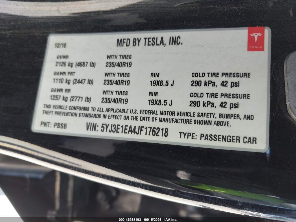 5YJ3E1EA4JF176218 2018 TESLA MODEL 3 photo no. 9