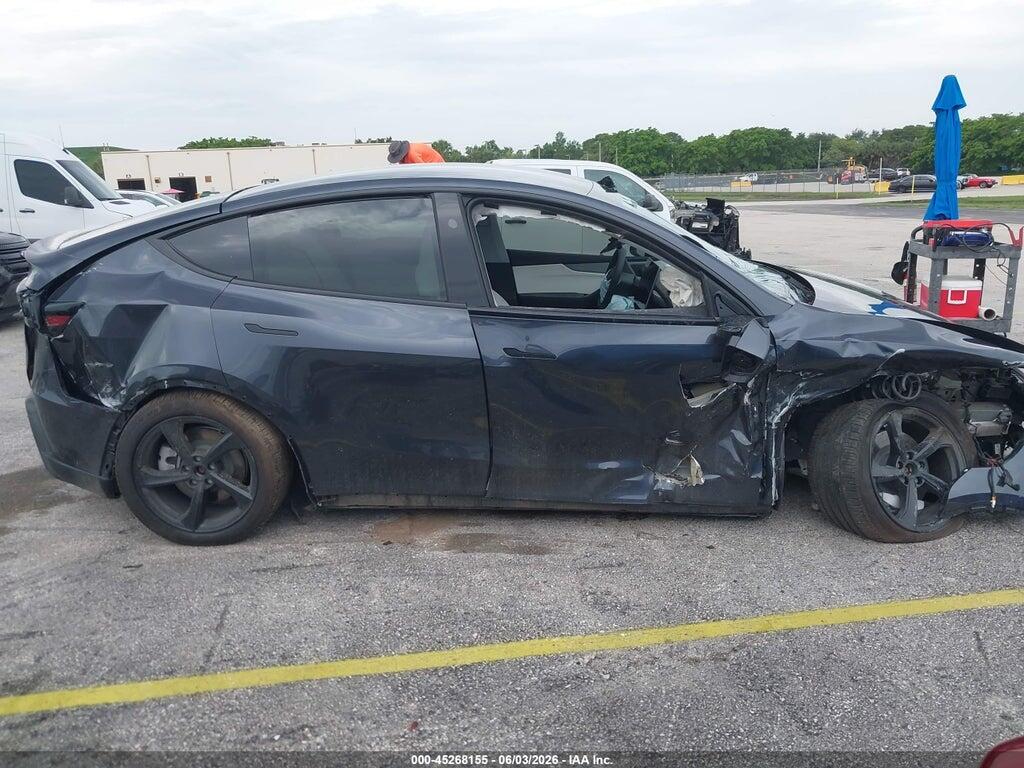 7SAYGDEE6TA405084 2026 TESLA MODEL Y photo no. 6