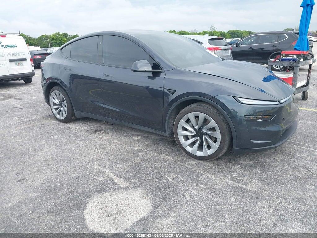 7SAYGDEE8TF552705 2026 TESLA MODEL Y photo no. 1