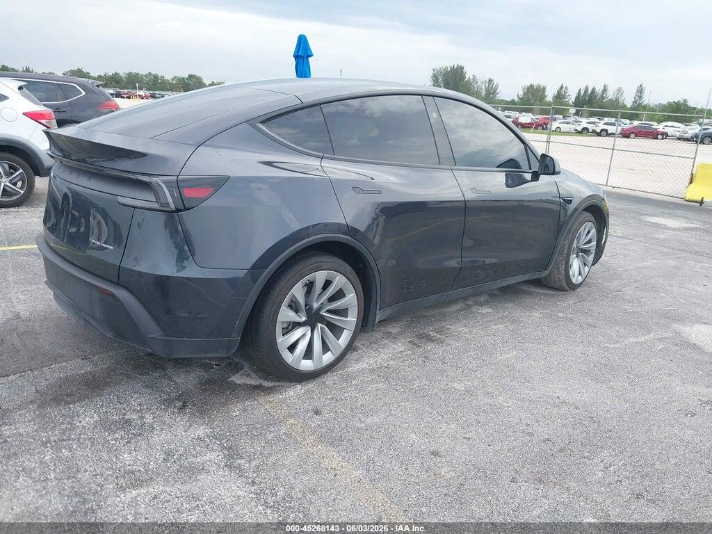 7SAYGDEE8TF552705 2026 TESLA MODEL Y photo no. 4