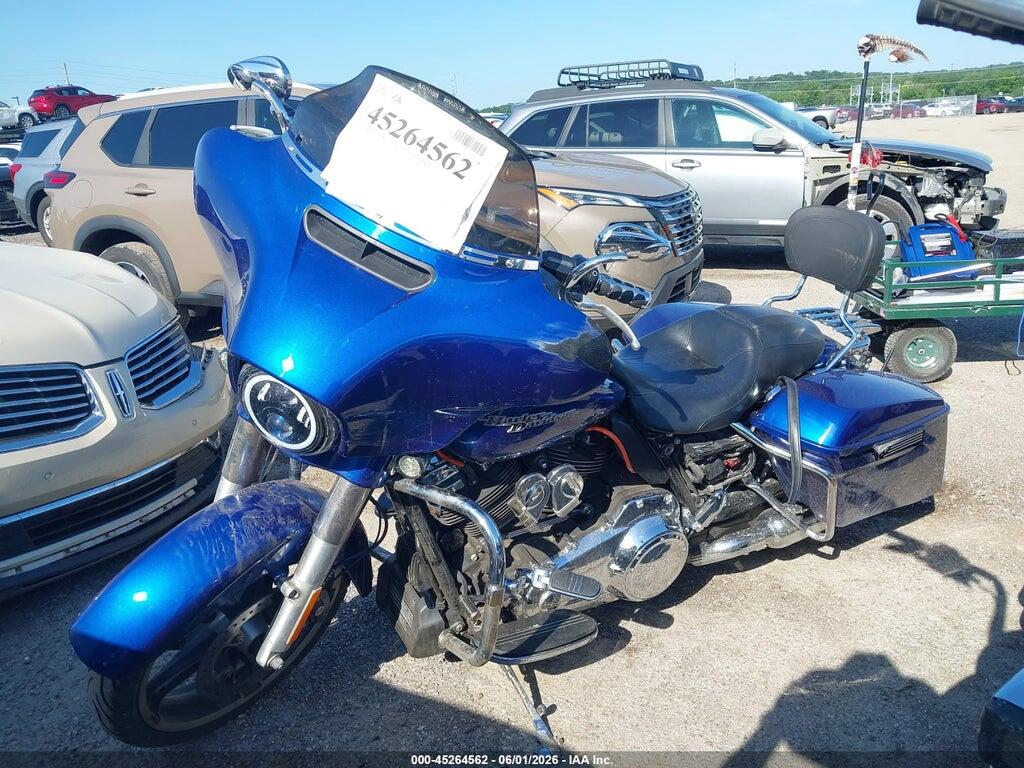 1HD1KRC35HB687399 2017 HARLEY-DAVIDSON FLHXS photo no. 2