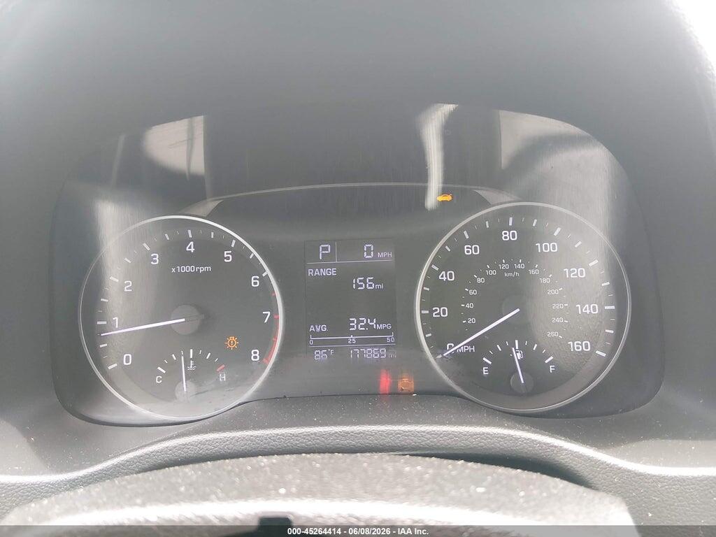 5NPD74LF5HH204635 2017 HYUNDAI ELANTRA photo no. 7
