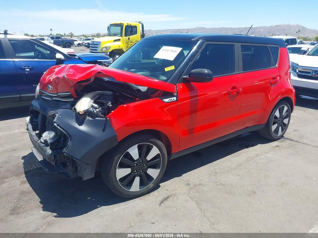 KNDJP3A51J7559366 2018 KIA SOUL photo no. 2