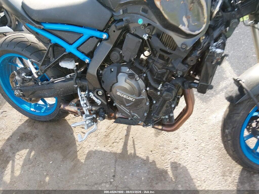 JS1EM11B8R7101446 2024 SUZUKI GSX800 photo no. 8