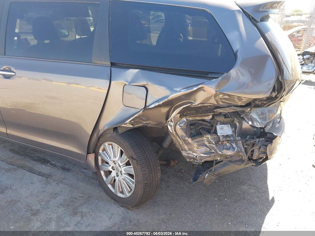 5TDDK3DC1ES093228 2014 TOYOTA SIENNA photo no. 6
