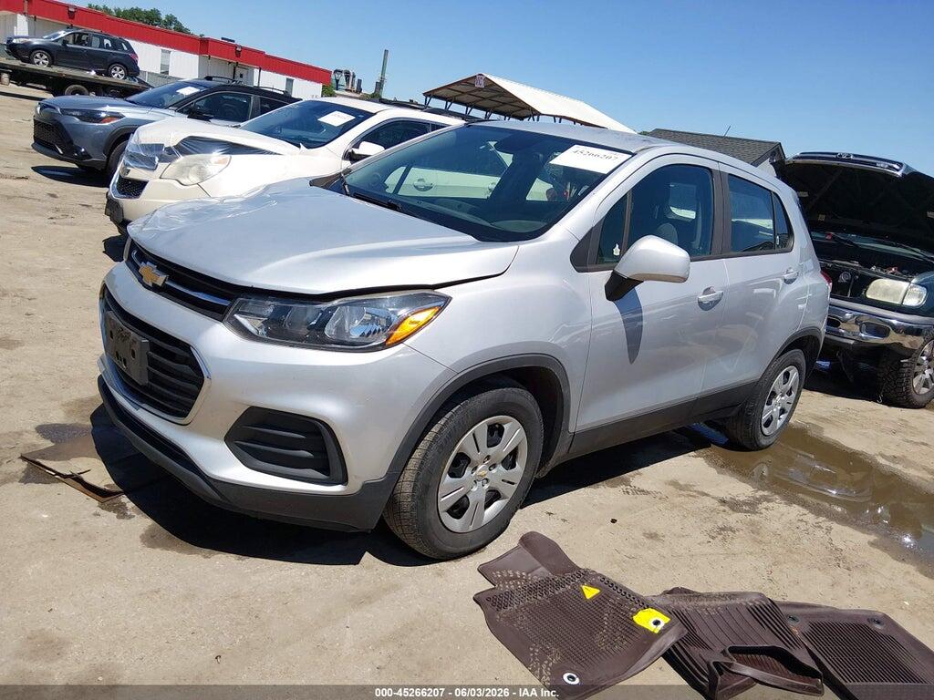 3GNCJKSB3HL253534 2017 CHEVROLET TRAX photo no. 2