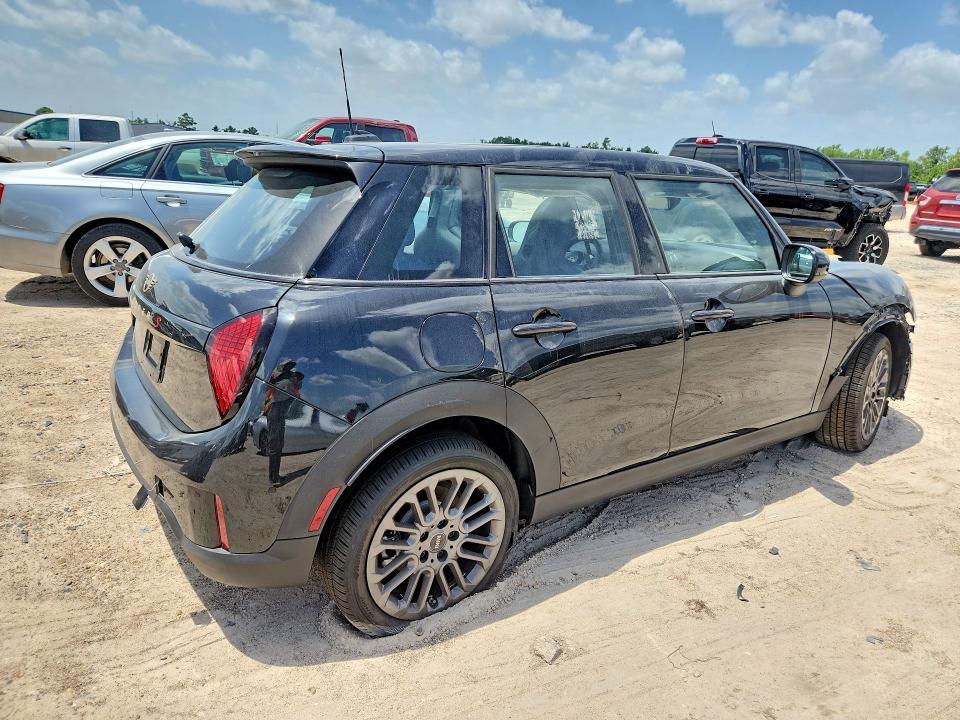2026 MINI COOPER S — Фото 3 из 12