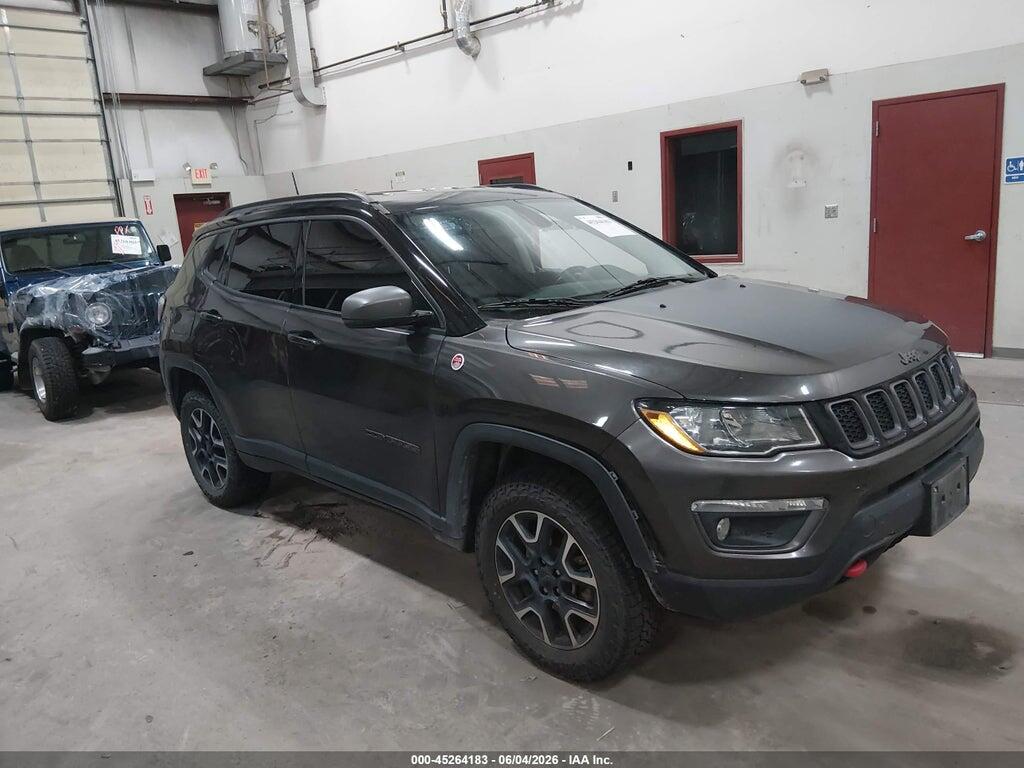3C4NJDDB3KT807558 2019 JEEP COMPASS photo no. 1