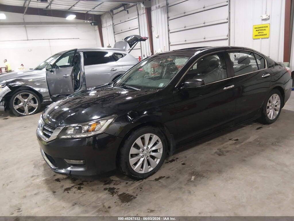 1HGCR2F86FA070313 2015 HONDA ACCORD photo no. 2