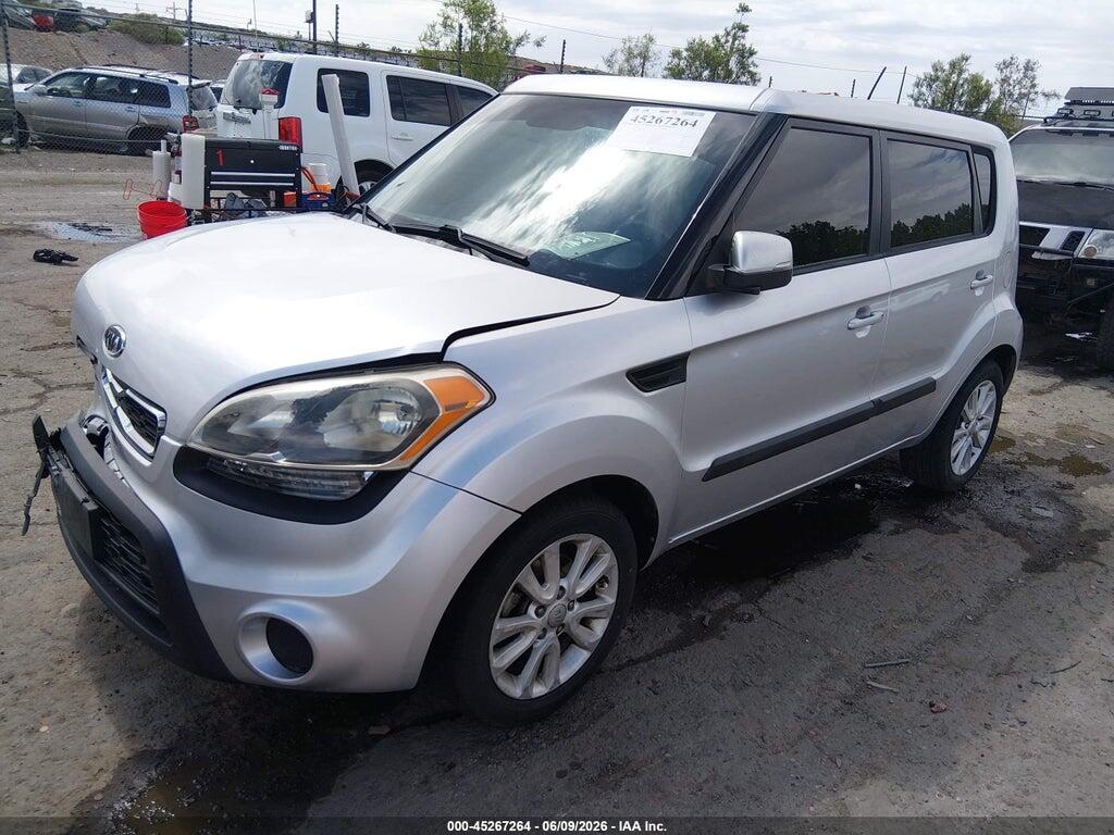 KNDJT2A62C7382893 2012 KIA SOUL photo no. 2