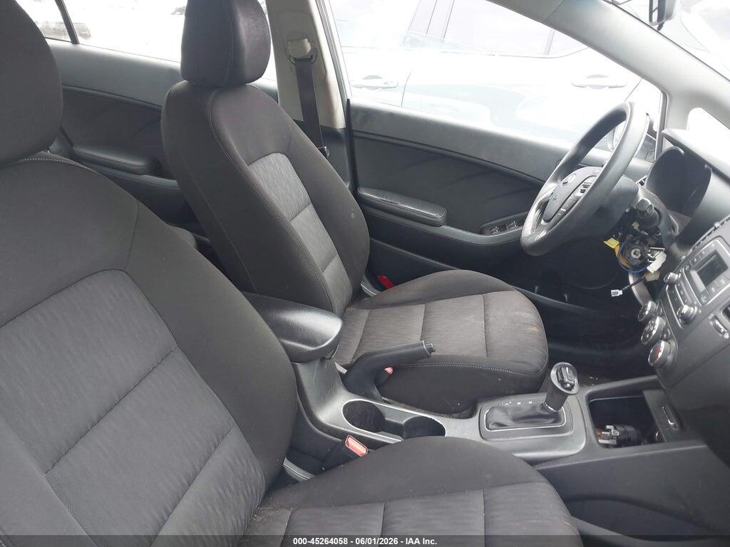 KNAFK4A68G5572278 2016 KIA FORTE photo no. 5