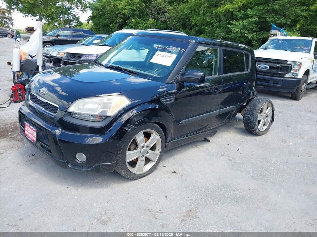 KNDJT2A23B7279865 2011 KIA SOUL photo no. 2