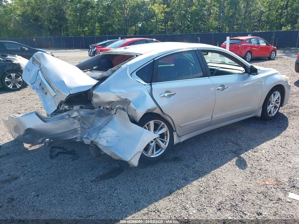 1N4AL3AP8FC260930 2015 NISSAN ALTIMA photo no. 4