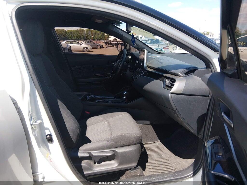NMTKHMBX5KR093986 2019 TOYOTA C-HR photo no. 5