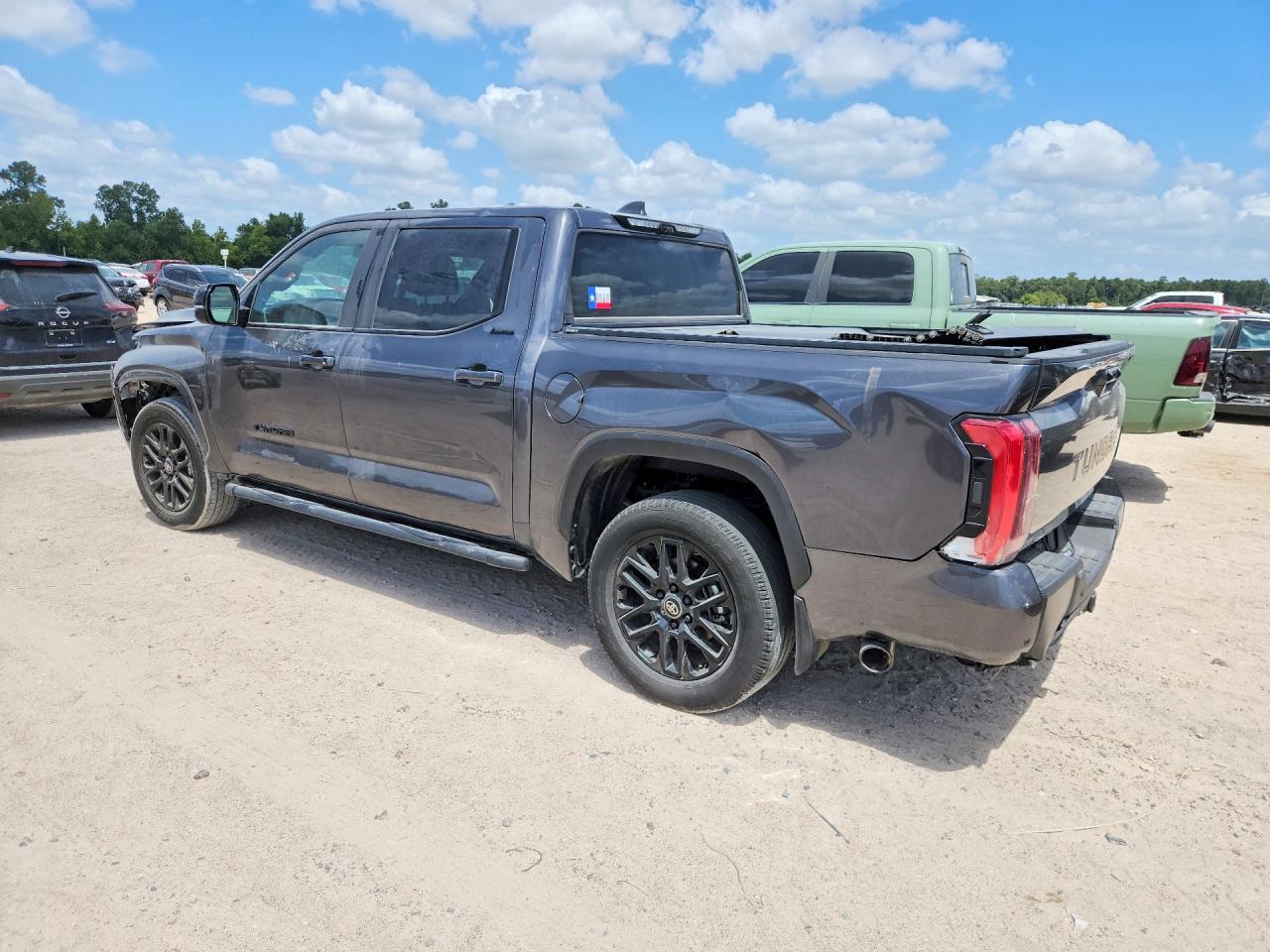 2025 TOYOTA TUNDRA CREWMAX LIMITED — Фото 2 из 13