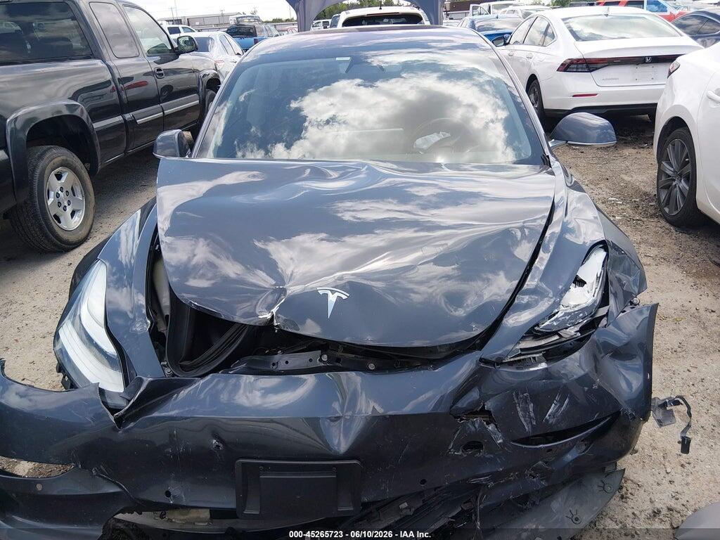 5YJ3E1EB0JF114422 2018 TESLA MODEL 3 photo no. 11