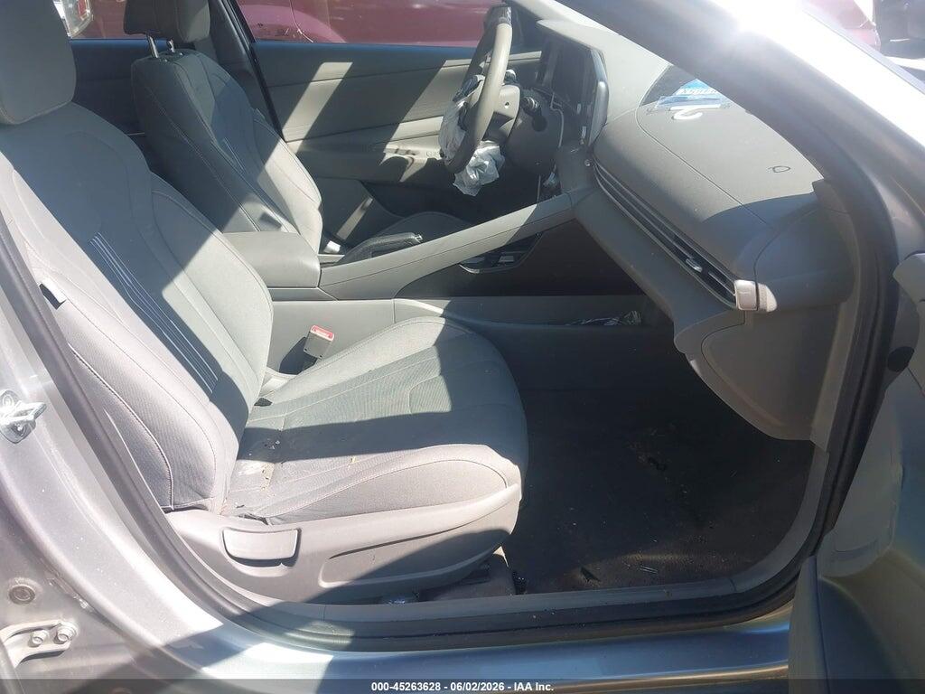 5NPLM4AG9PH101832 2023 HYUNDAI ELANTRA photo no. 5