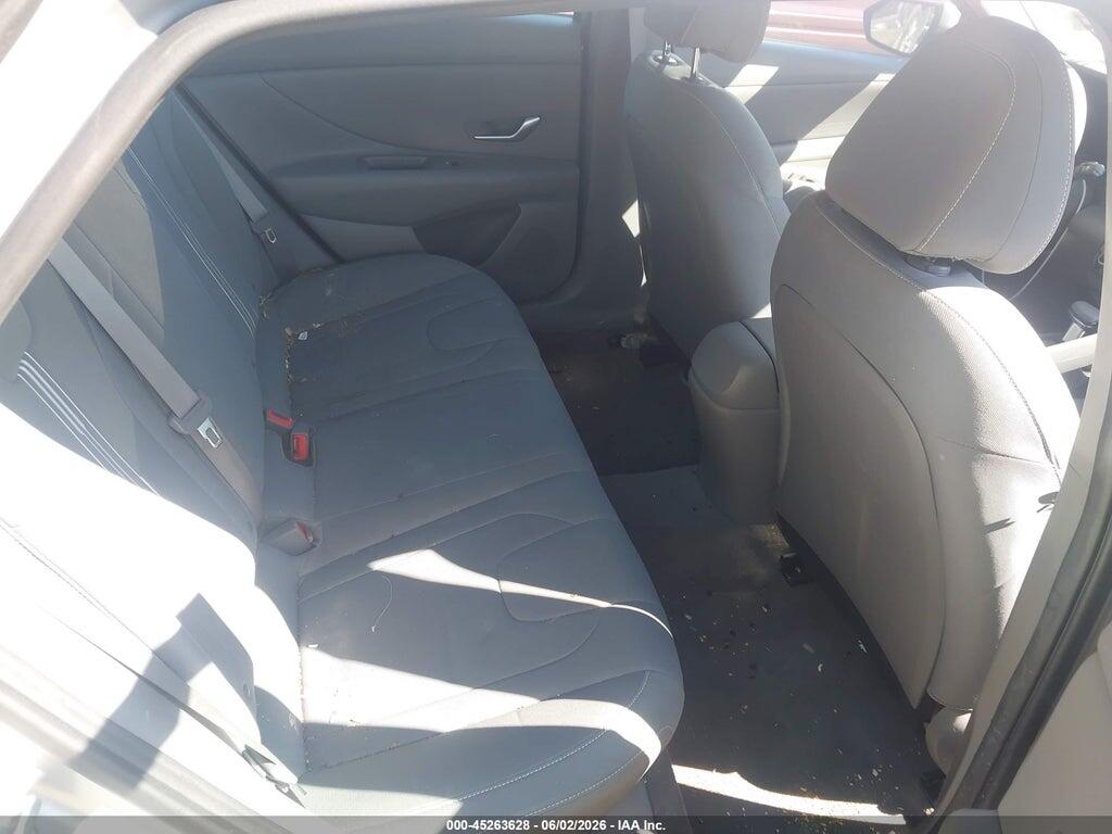 5NPLM4AG9PH101832 2023 HYUNDAI ELANTRA photo no. 8