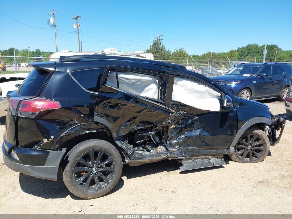 2T3RFREV4JW823543 2018 TOYOTA RAV4 photo no. 6