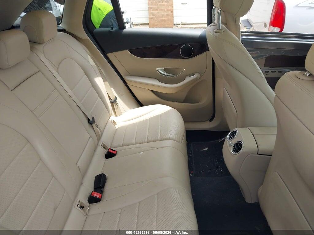 W1N0G8DB6MF876217 2021 MERCEDES-BENZ GLC 300 photo no. 8