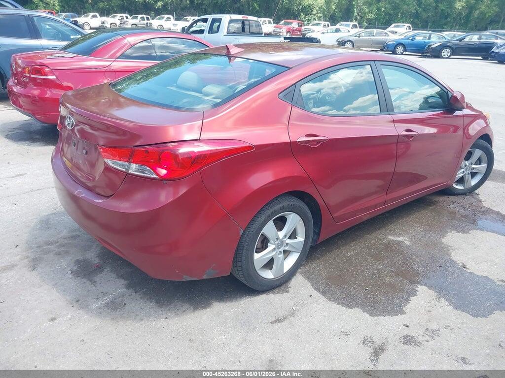 5NPDH4AE2DH325236 2013 HYUNDAI ELANTRA photo no. 4