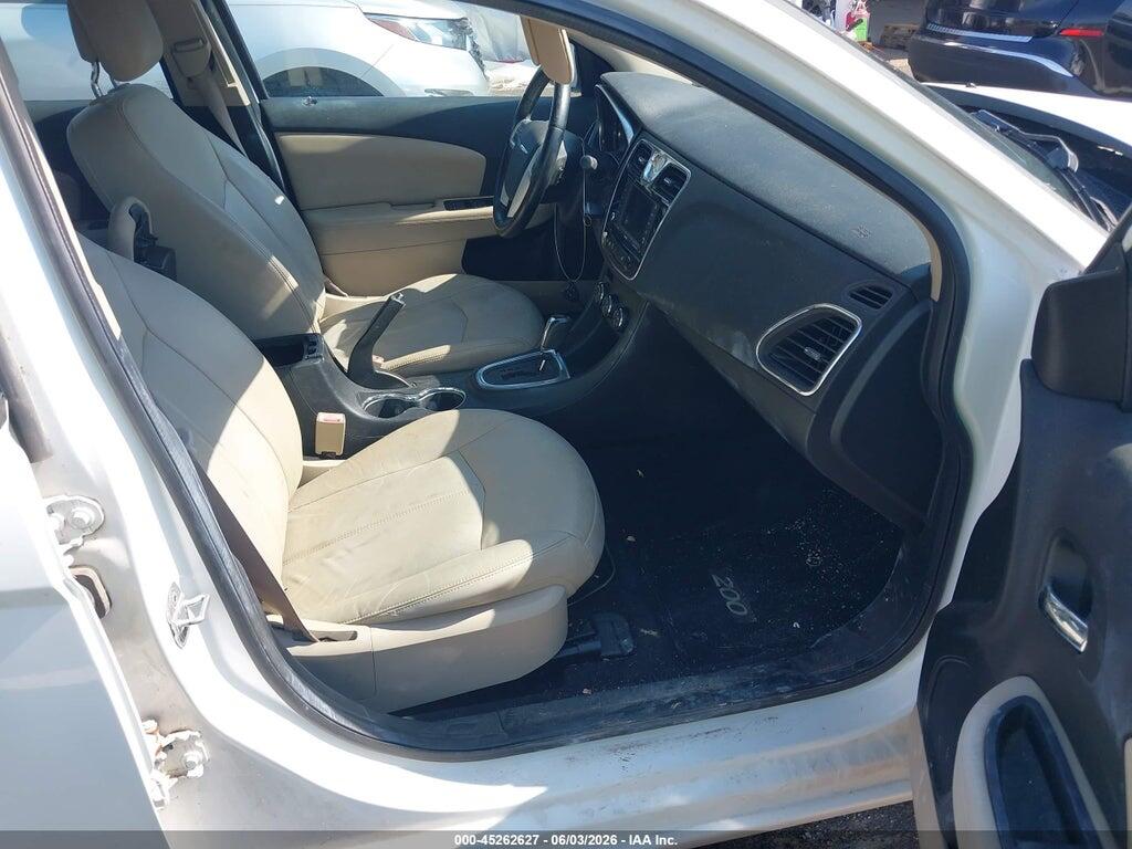 1C3CCBCB6CN178830 2012 CHRYSLER 200 photo no. 5