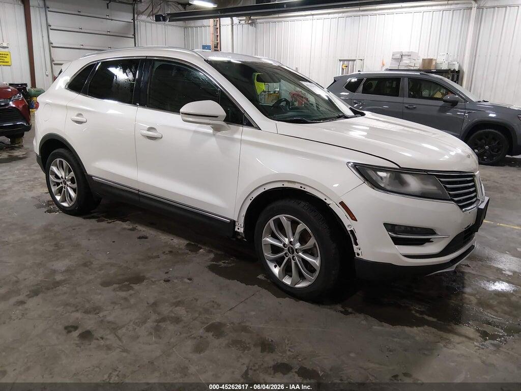 5LMCJ2D98HUL21845 2017 LINCOLN MKC photo no. 1