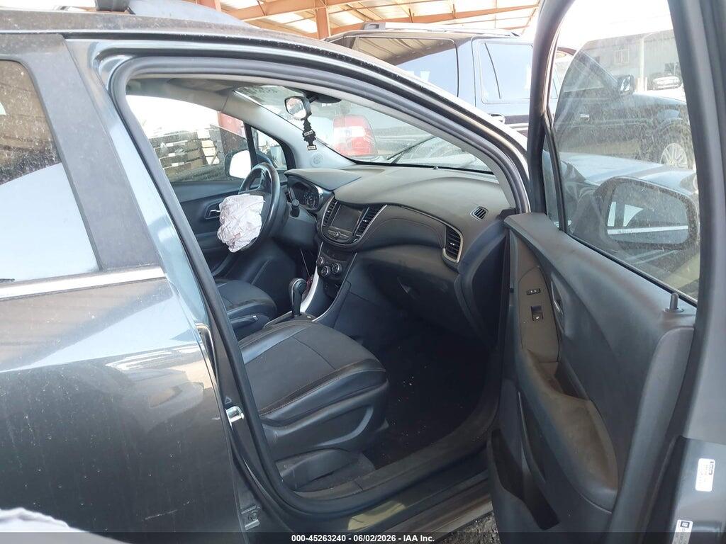 3GNCJLSB3KL329749 2019 CHEVROLET TRAX photo no. 5