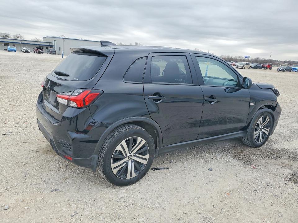 2026 MITSUBISHI OUTLANDER SPORT S/SE — Фото 3 из 14