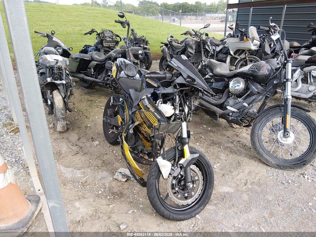 JKAEXKH14JDA07826 2018 KAWASAKI EX400 photo no. 1