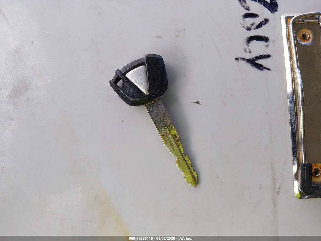 JKAEXKH14JDA07826 2018 KAWASAKI EX400 photo no. 11